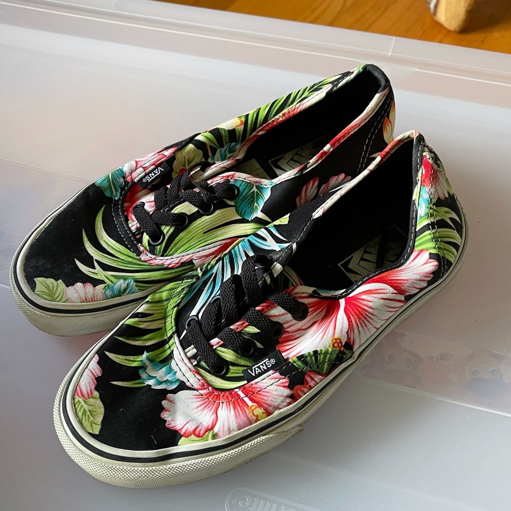 Floral Vans